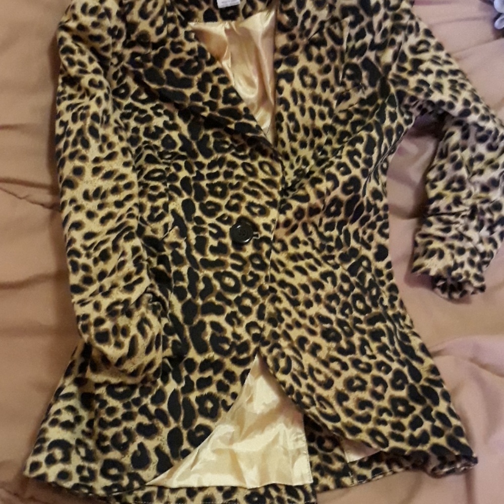 Jacket - Picture 2 of 4